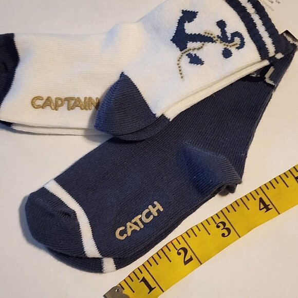 Gymboree boy size 2T-3T Socks 2 pairs New Nautical - Picture 5 of 6